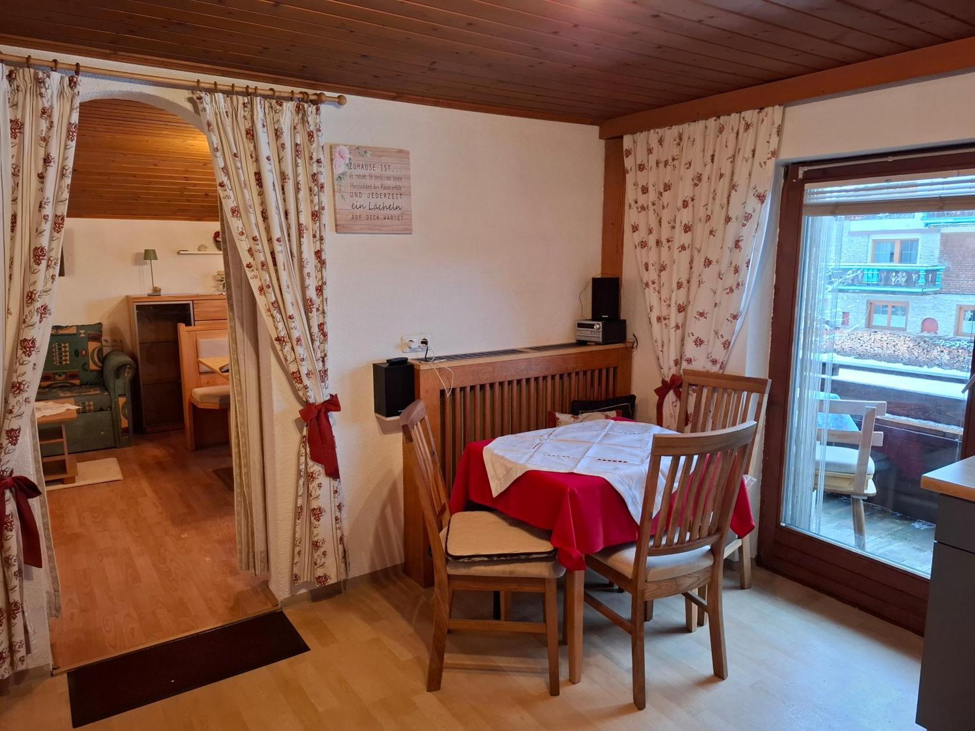 Ferienwohnung Zum Urfall -- Sommerbergbahnen Inklusive !!! Tannheim Eksteriør bilde
